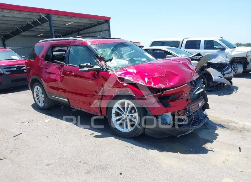 2018 Ford EXPLORER photo
