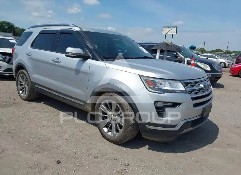 2018 Ford EXPLORER фото