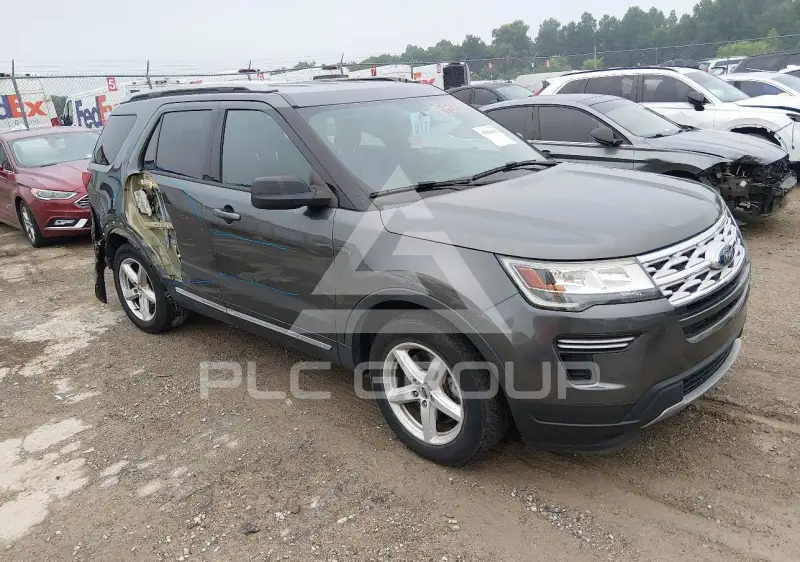 2018 Ford EXPLORER photo