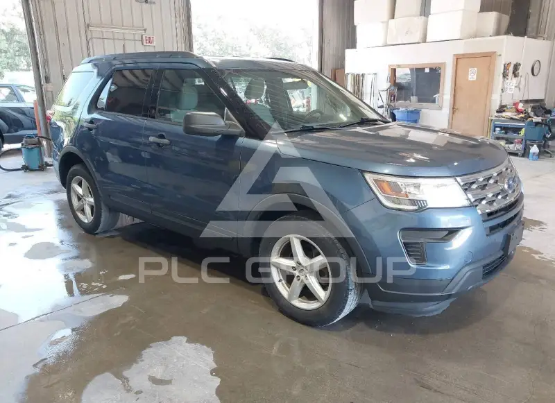 2018 Ford EXPLORER photo