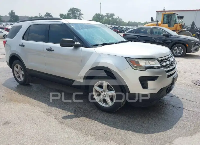 2018 Ford EXPLORER photo