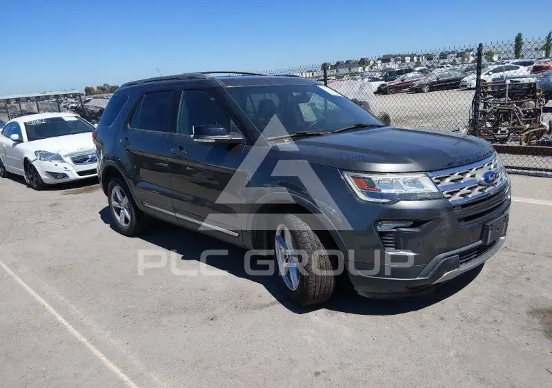 2018 Ford EXPLORER фото