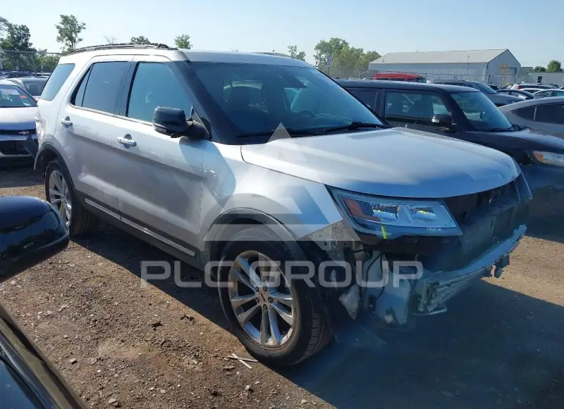 2018 Ford EXPLORER photo
