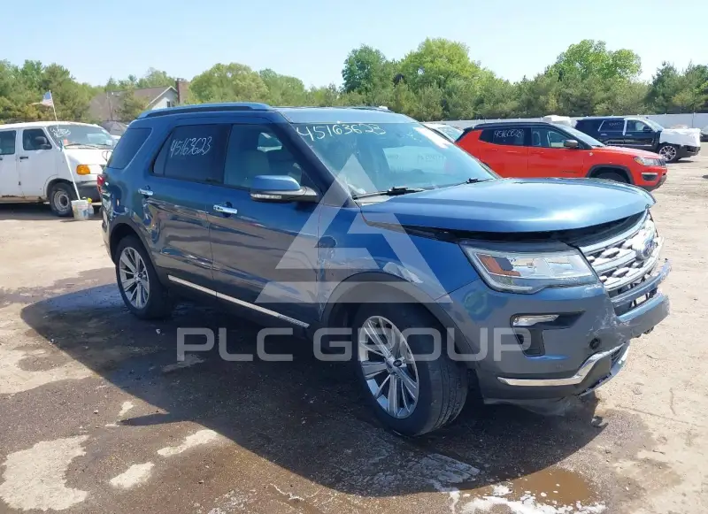 2018 Ford EXPLORER photo
