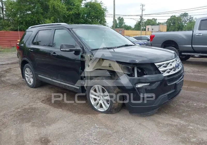2018 Ford EXPLORER фото