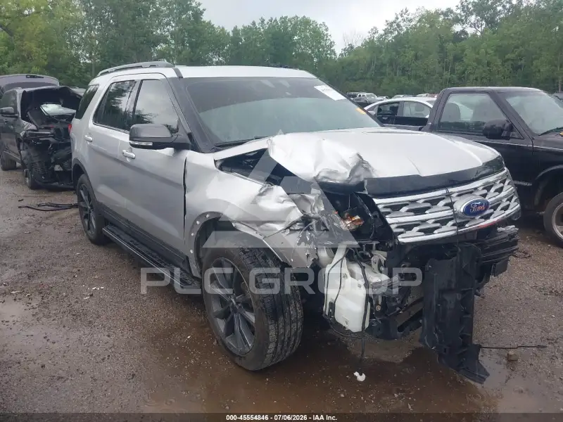 2018 Ford EXPLORER фото