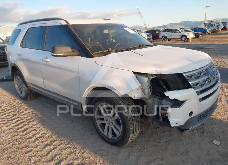 2018 Ford EXPLORER фото