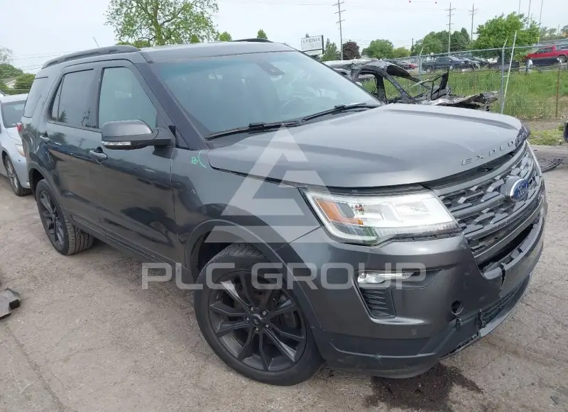 2018 Ford EXPLORER photo