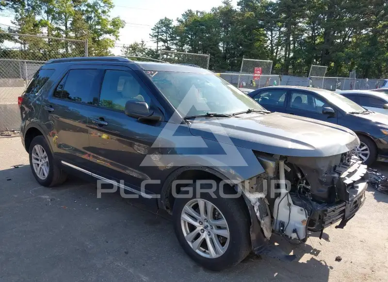 2018 Ford EXPLORER photo