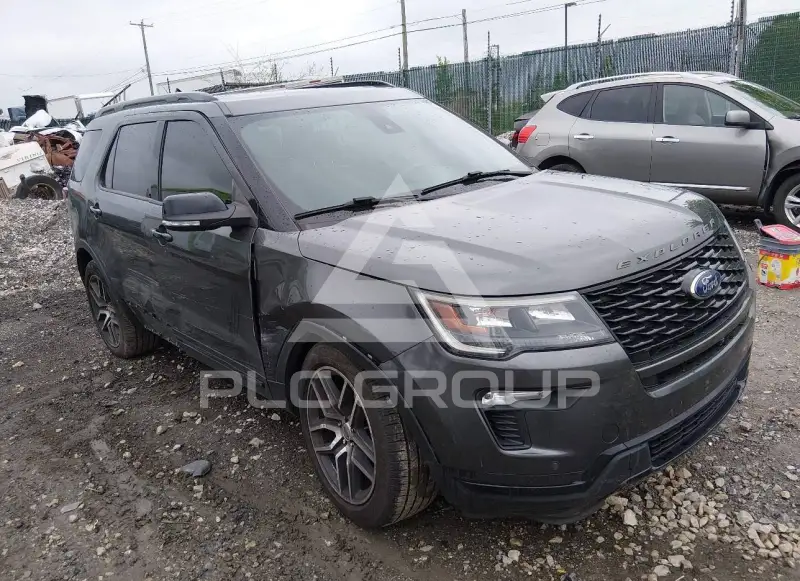 2018 Ford EXPLORER фото
