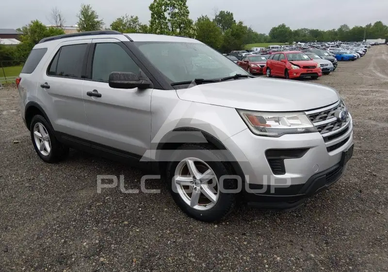 2018 Ford EXPLORER photo