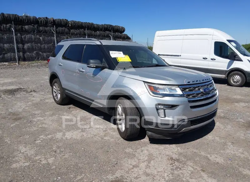 2018 Ford EXPLORER фото