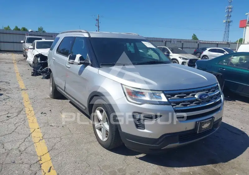 2018 Ford EXPLORER фото