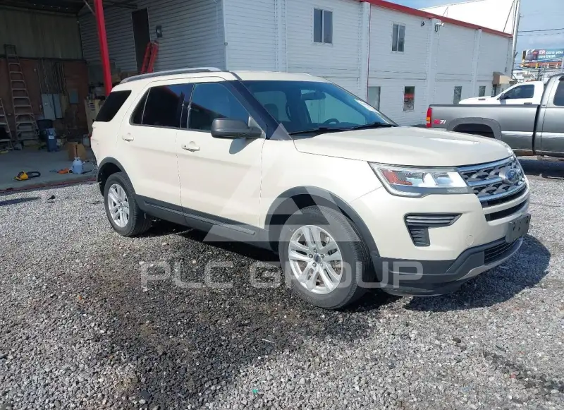 2018 Ford EXPLORER photo
