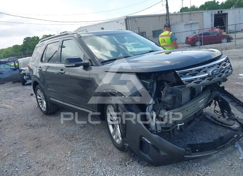 2018 Ford EXPLORER photo
