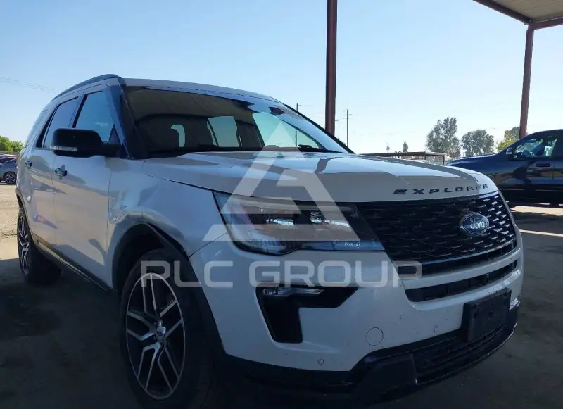 2018 Ford EXPLORER фото