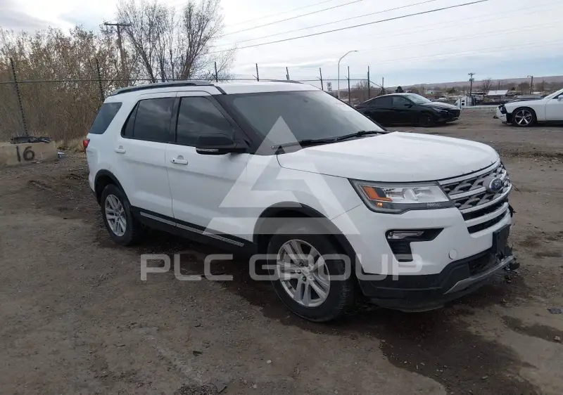 2018 Ford EXPLORER фото
