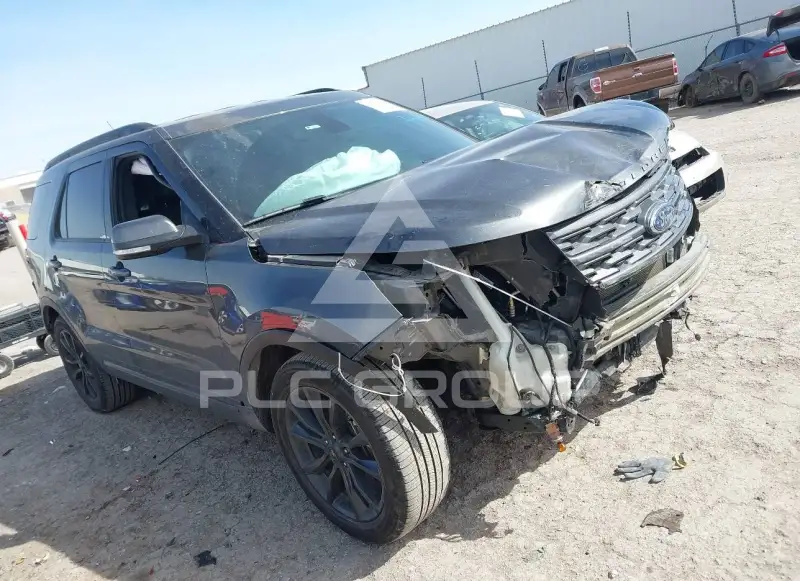 2018 Ford EXPLORER фото