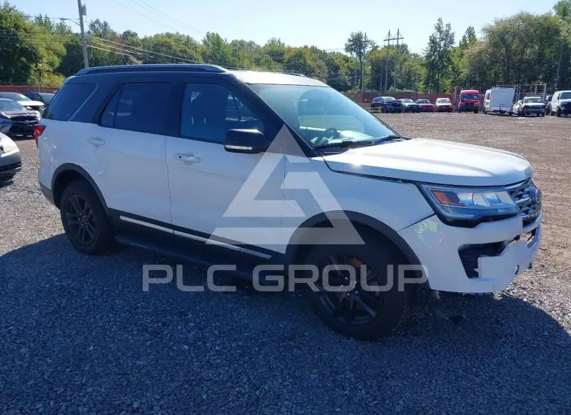 2018 Ford EXPLORER photo