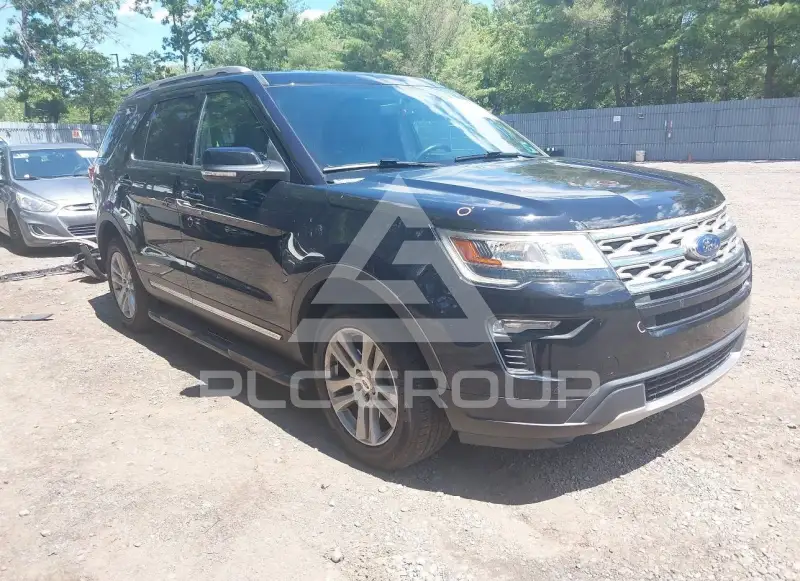 2018 Ford EXPLORER фото