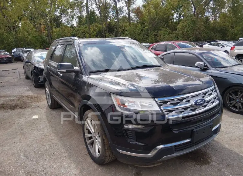 2018 Ford EXPLORER photo