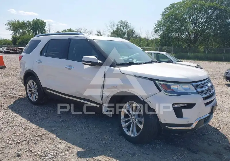2018 Ford EXPLORER photo
