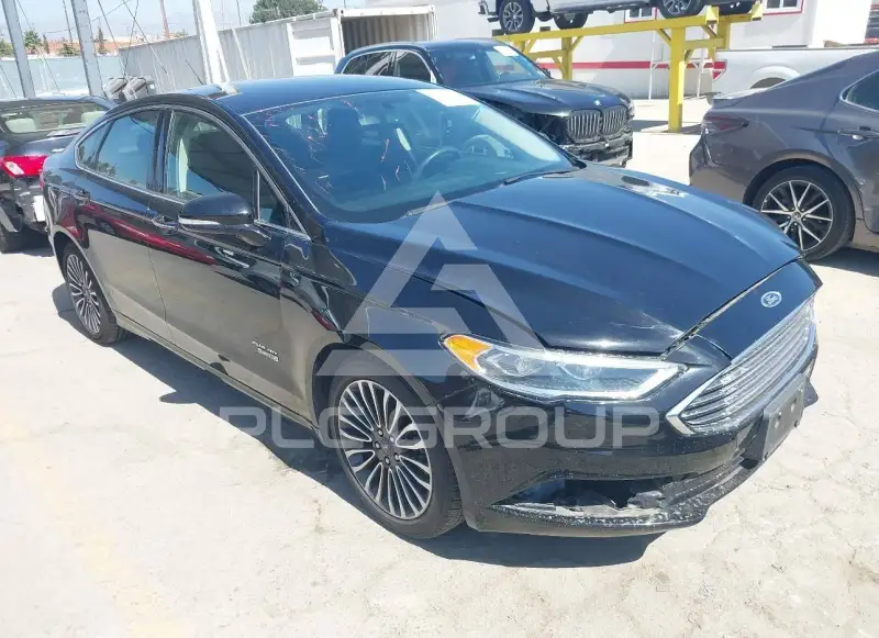 2018 Ford FUSION фото