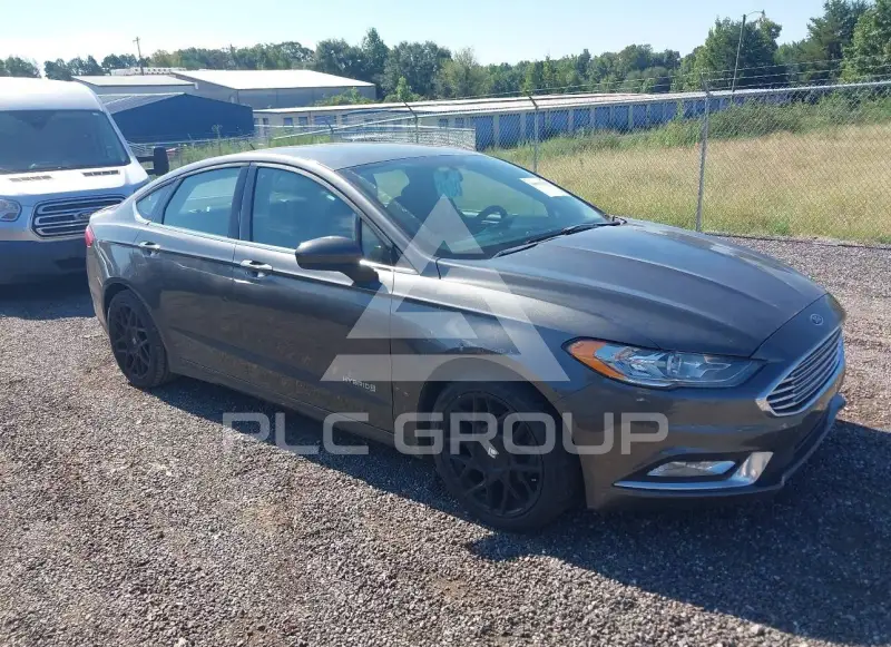 2018 Ford FUSION photo