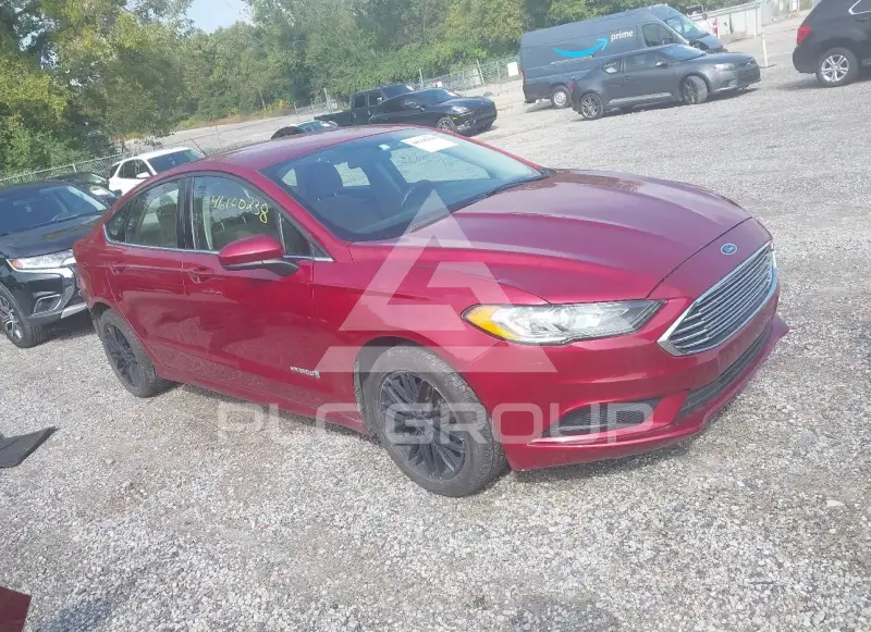 2018 Ford FUSION фото