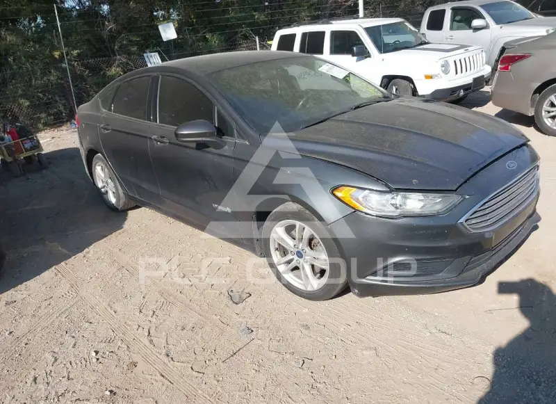 2018 Ford FUSION photo