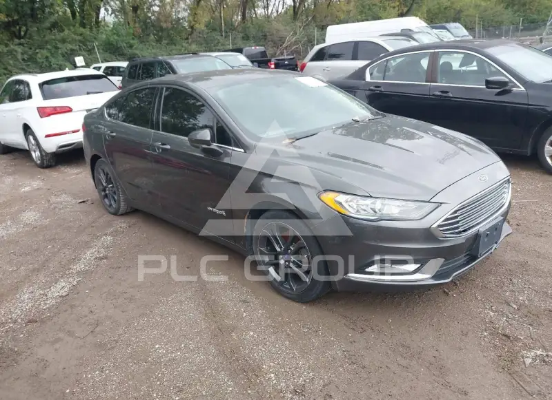 2018 Ford FUSION photo