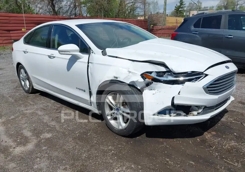 2018 Ford FUSION фото
