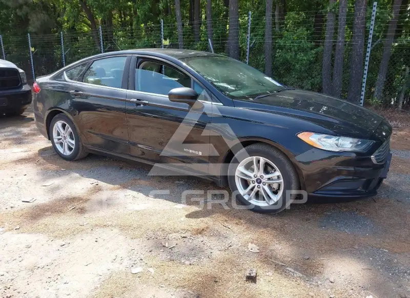 2018 Ford FUSION фото