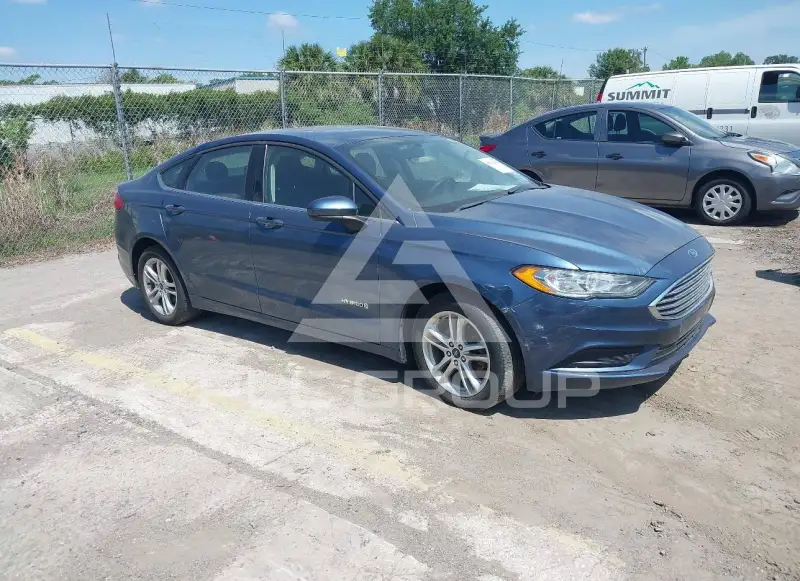 2018 Ford FUSION фото