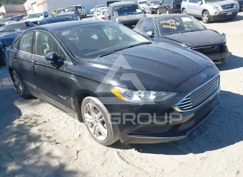 2018 Ford FUSION фото