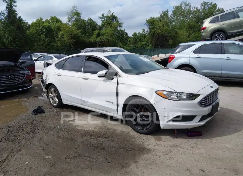 2018 Ford FUSION фото