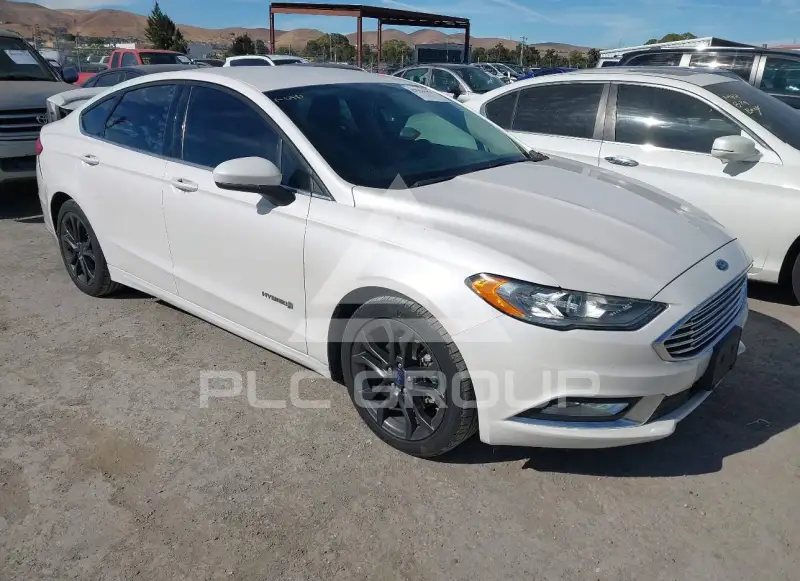2018 Ford FUSION photo