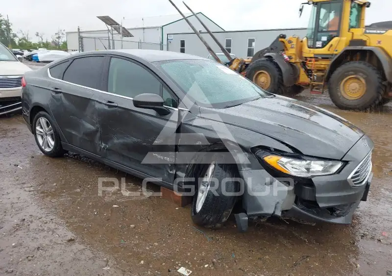2018 Ford FUSION фото