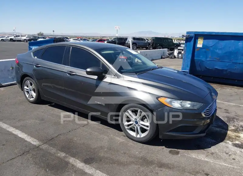 2018 Ford FUSION фото