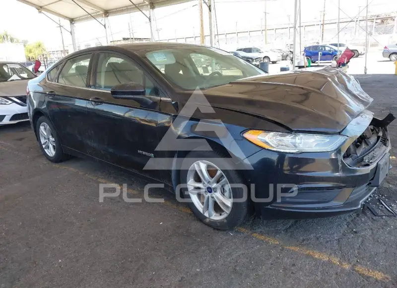 2018 Ford FUSION photo