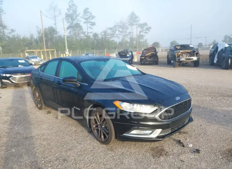 2018 Ford FUSION фото
