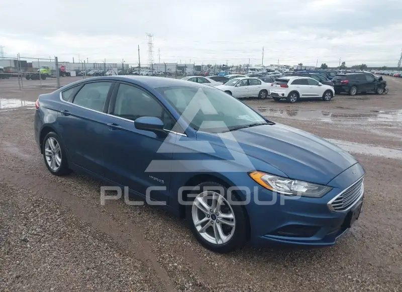 2018 Ford FUSION фото