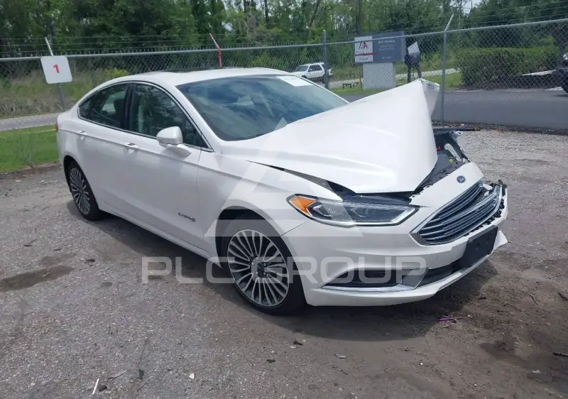 2018 Ford FUSION photo
