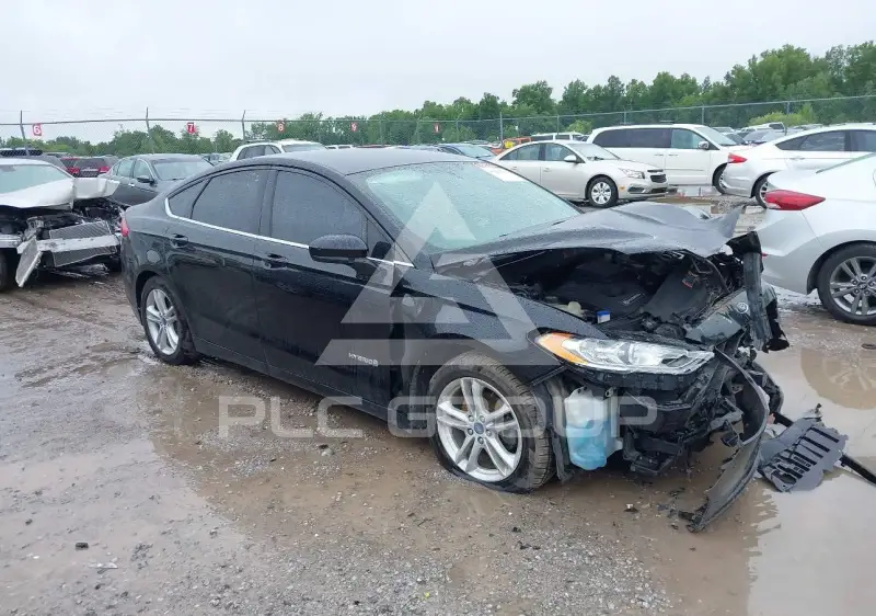 2018 Ford FUSION фото