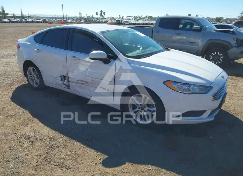 2018 Ford FUSION фото