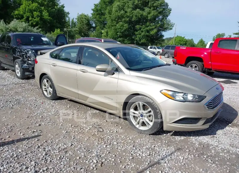 2018 Ford FUSION фото