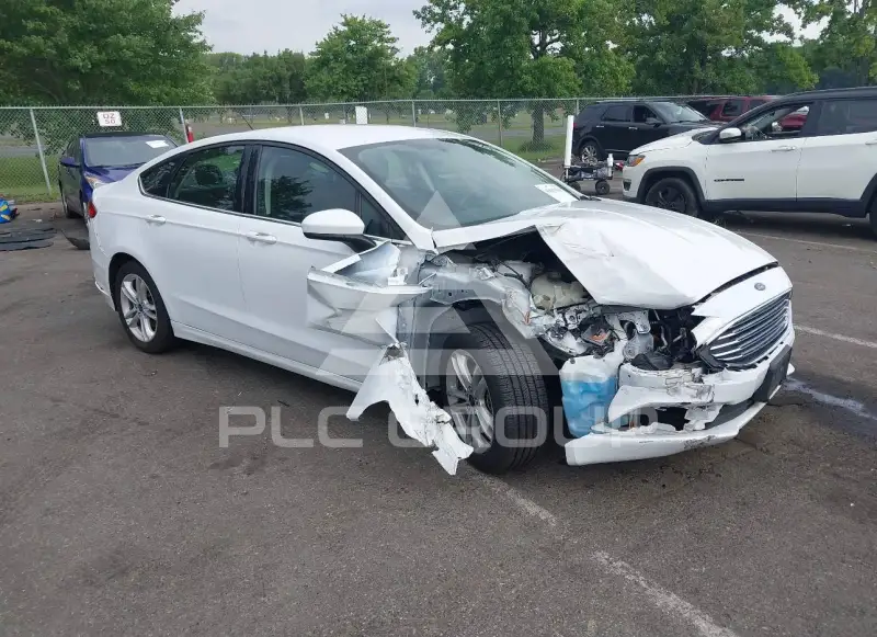 2018 Ford FUSION фото