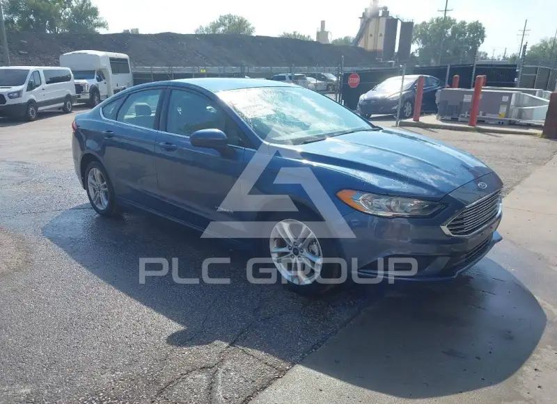 2018 Ford FUSION photo