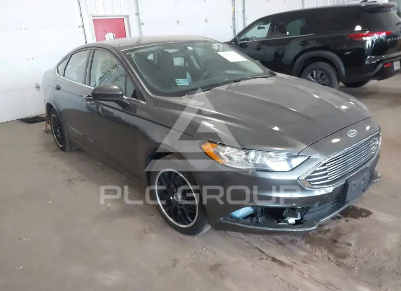 2018 Ford FUSION photo