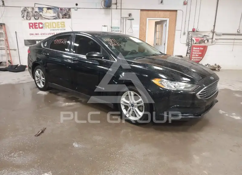 2018 Ford FUSION фото